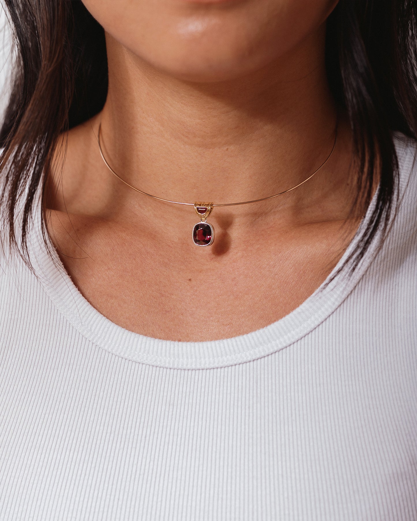 The Jasmyn Garnet Necklace