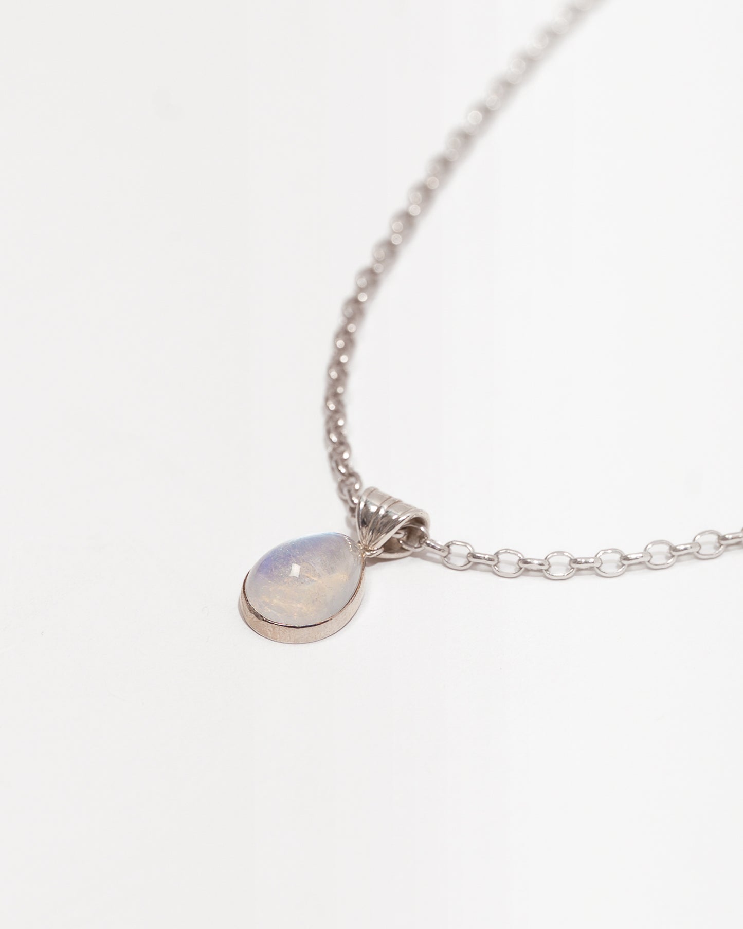 The Kris Moonstone Necklace